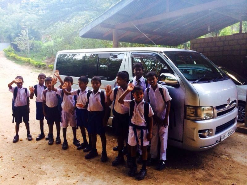 Nieuwe Home of Hope minivan